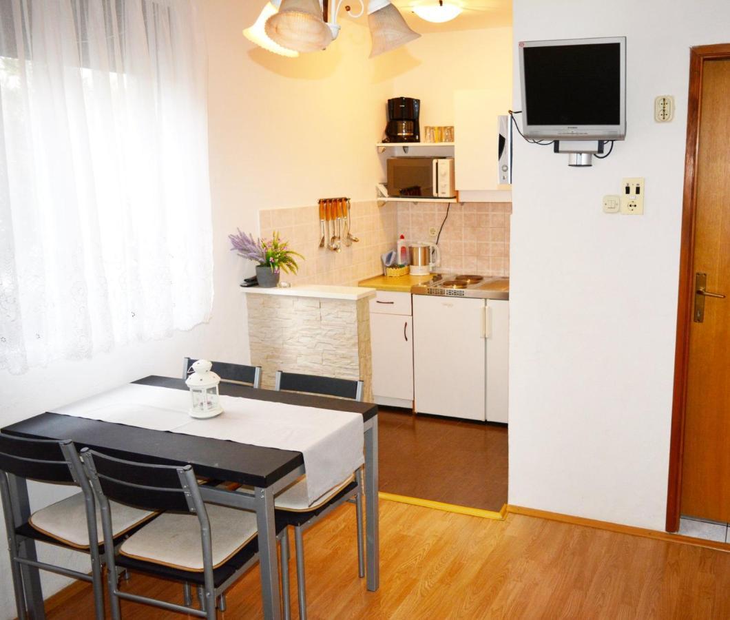 Cosic Apartmani Igrane Buitenkant foto